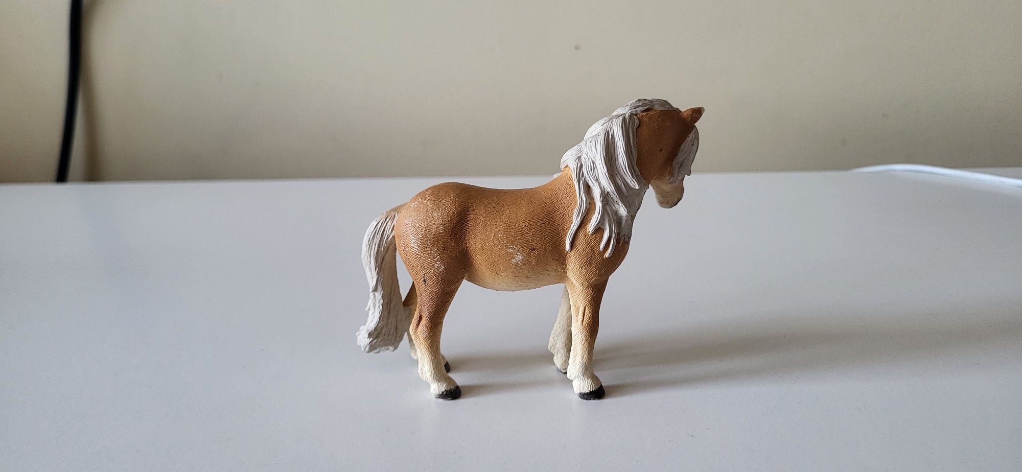Schleich koń kuc islandzki klacz figurka model wycofany z 2014 r.