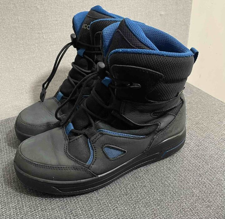 Продам дитячі сапоги Ecco