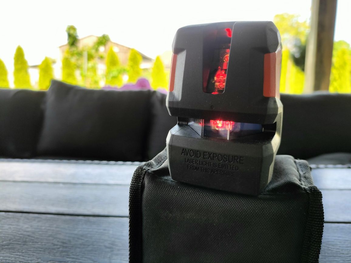 Laser krzyżowy Hilti PM 2L