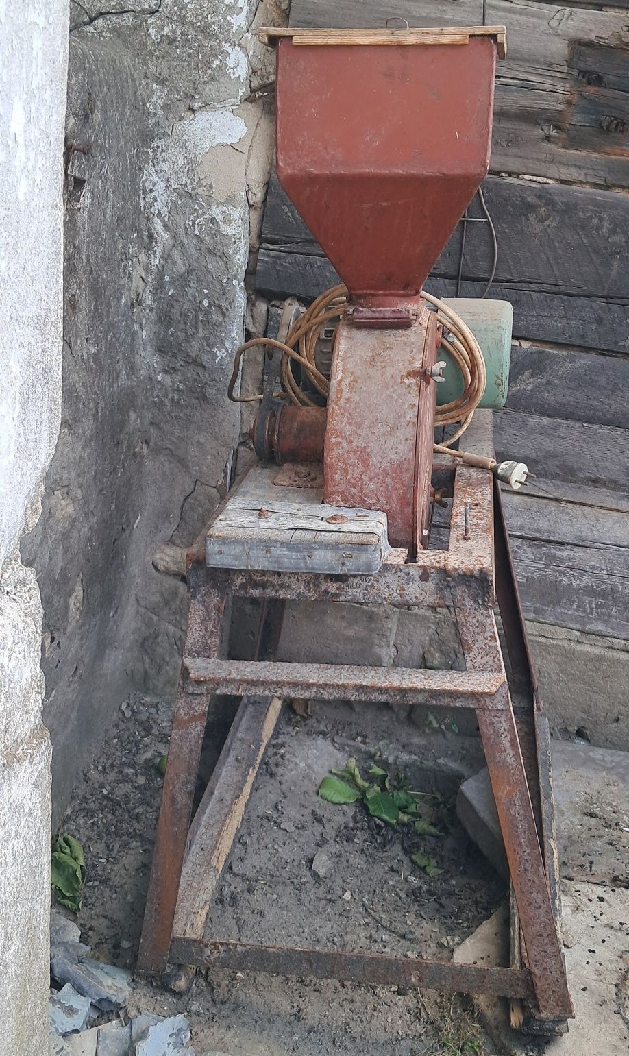 Продам крупорушку
