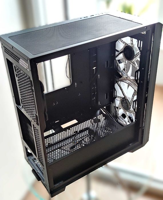 Комплект корпус ПК Lian Li + материнська плата MSI X570S + БЖ EVGA 750