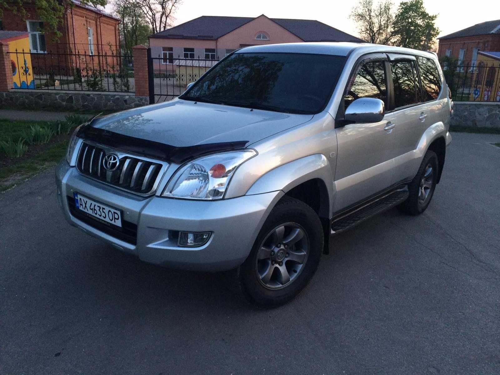 автомобиль Toyota Land Cruiser Prado 2007