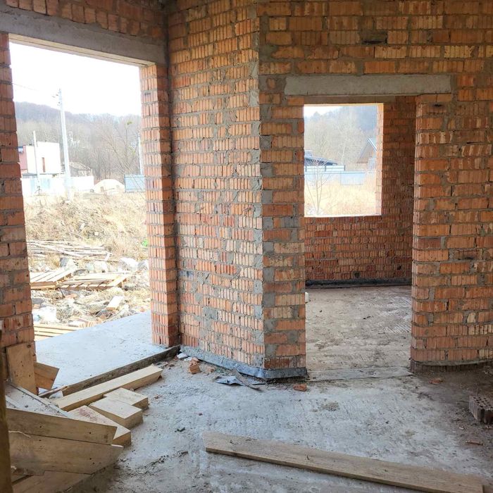 Продаж будинку в смт.Брюховичах