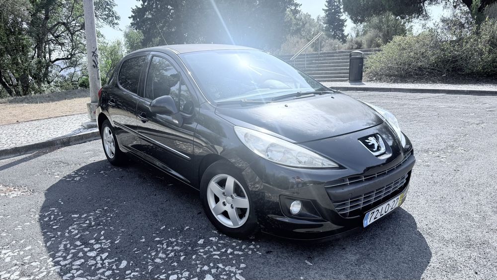 Peugeot 207 1.4 Vti Active 2011