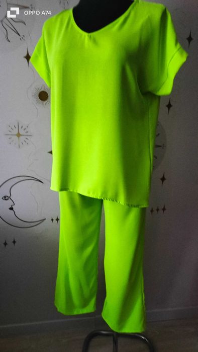 Wikiland Komplet letni wiskozowy Dekolt V Do 120 cm Biust Biodra