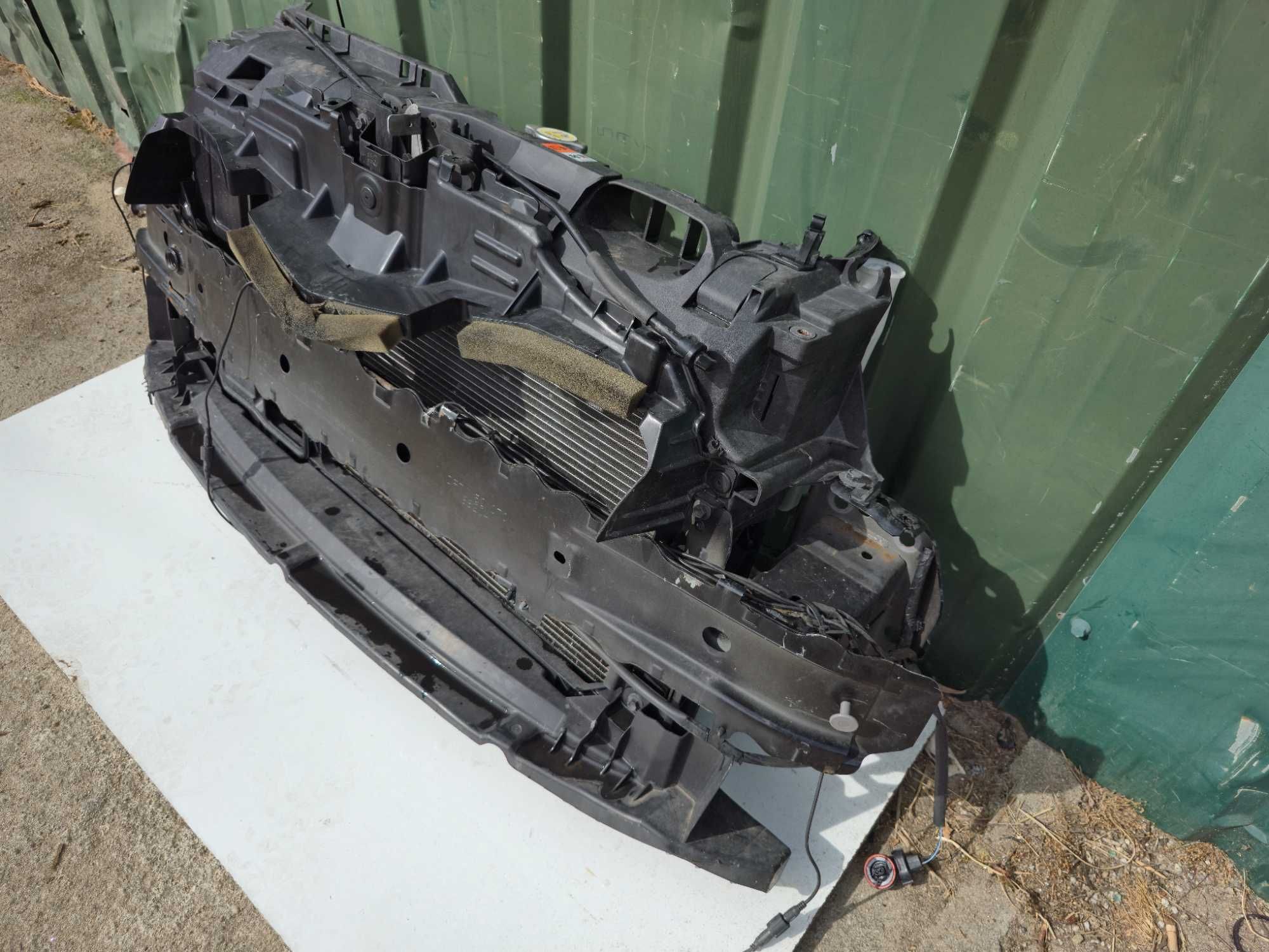 Conjunto frente fibra radiadores MAZDA 2 (2007 a 2015)