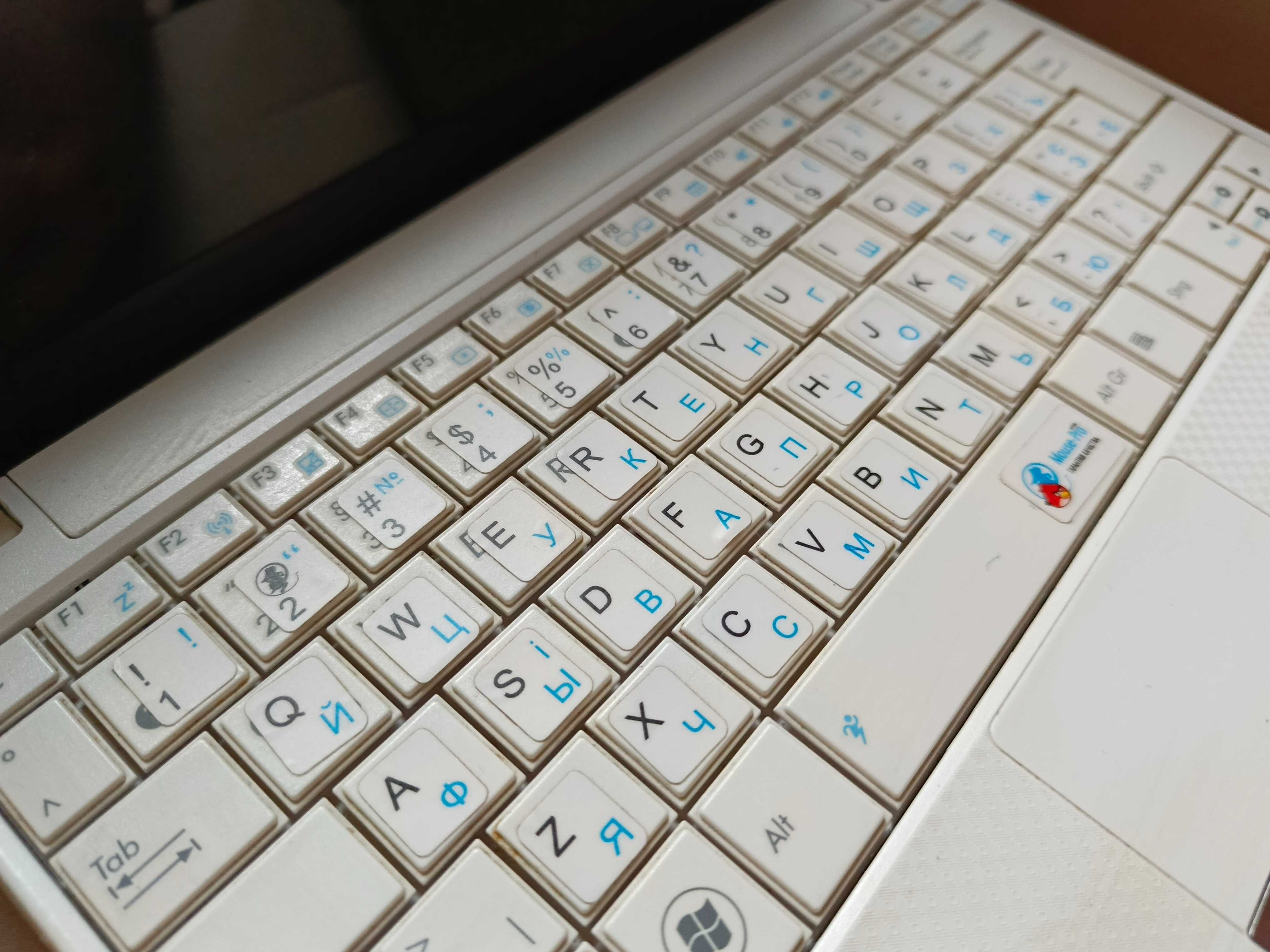СРОЧНО! ХОРОШИЙ Ноутбук Нетбук ASUS Eee PC X101 10.1" White