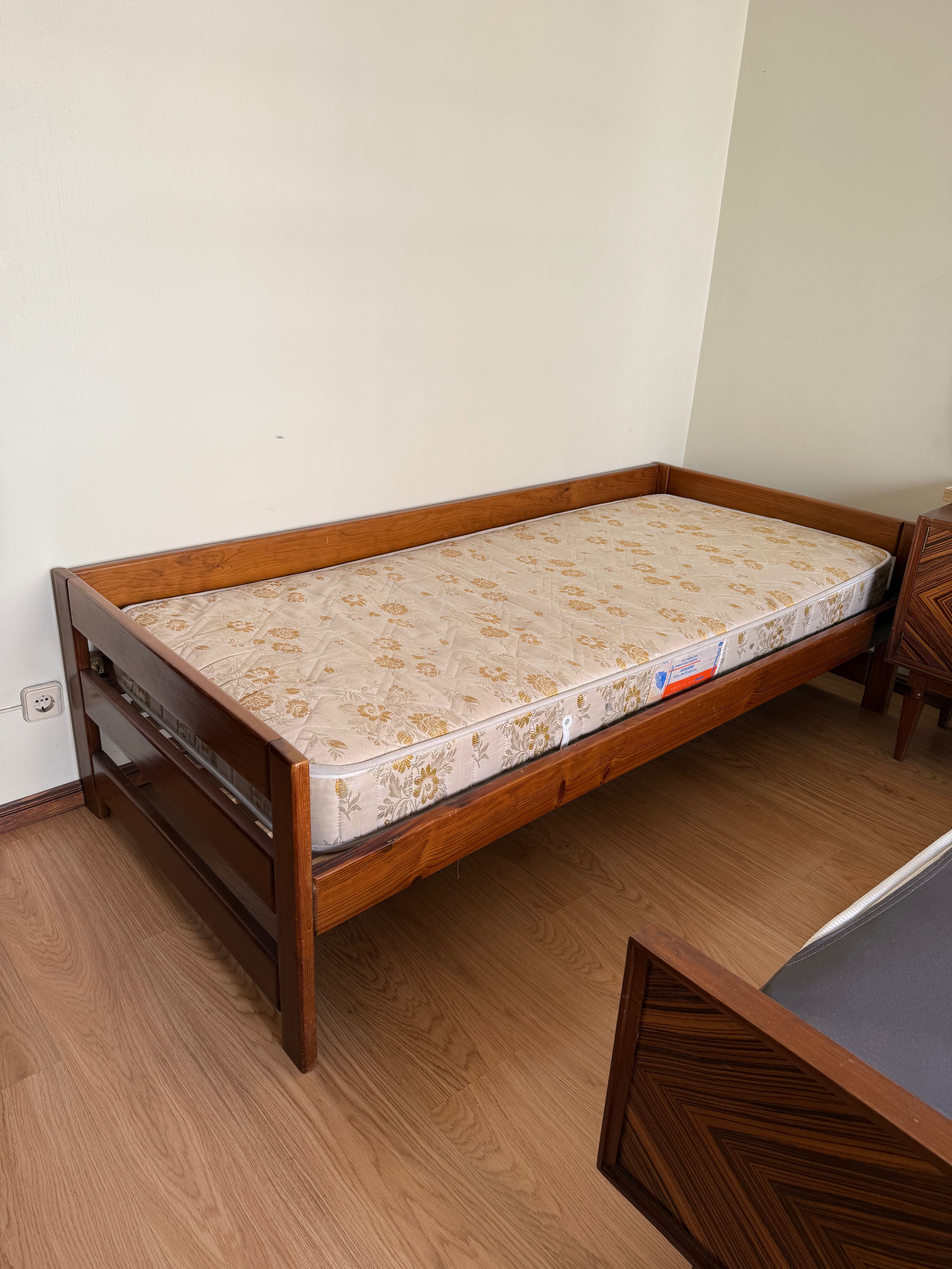 Cama de solteiro