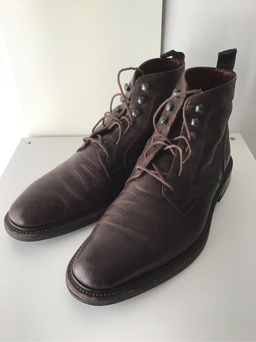 Botas Loake crow