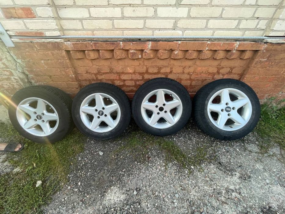 Продам комплект автомобільних колес на R15