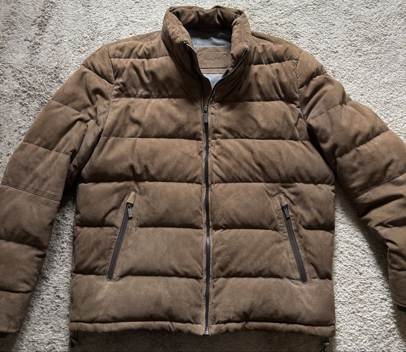 Casaco Camurça e Penas