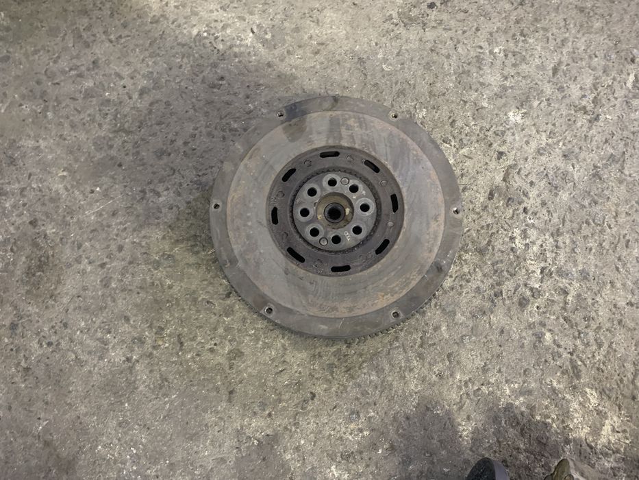 Акпп ауді а6с4 2.8 і інші запчасти