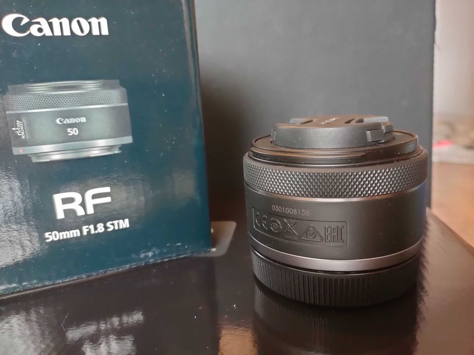 Obiektyw Canon RF 50mm