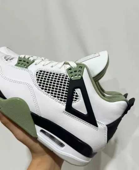 Buty damskie Trampk Jordan 4 Retro zielony R.42