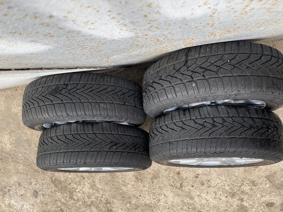 Колеса. Диски Форд R15, 4/108. Ford Fiesta, Fusion. 185/60/15