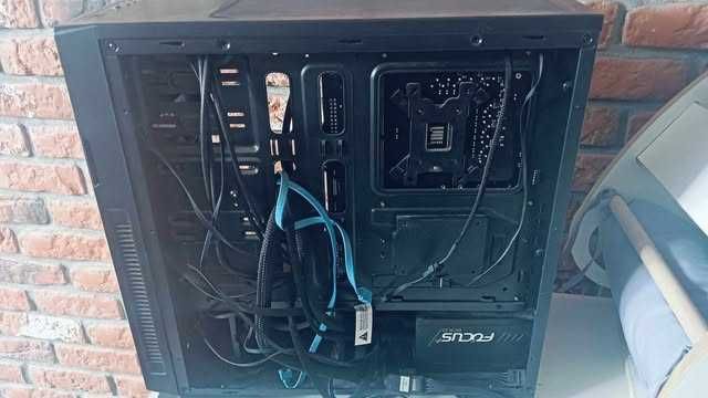 Zestaw komputer stacjonarny i5-9600K + Monitor AOC 27” QHD