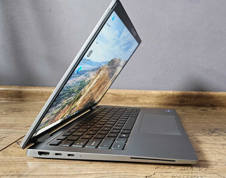 Stacja graficzna Dell Precision 7680 /i9-13950HX /32Gb / RTX3500 / 1Tb