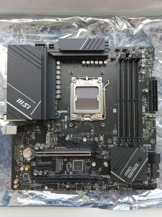 Материнська плата MSI PRO B650M-A WIFI (під відновлення)