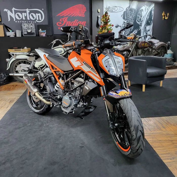 KTM Duke 125 edição M.Oliveira #88 2020