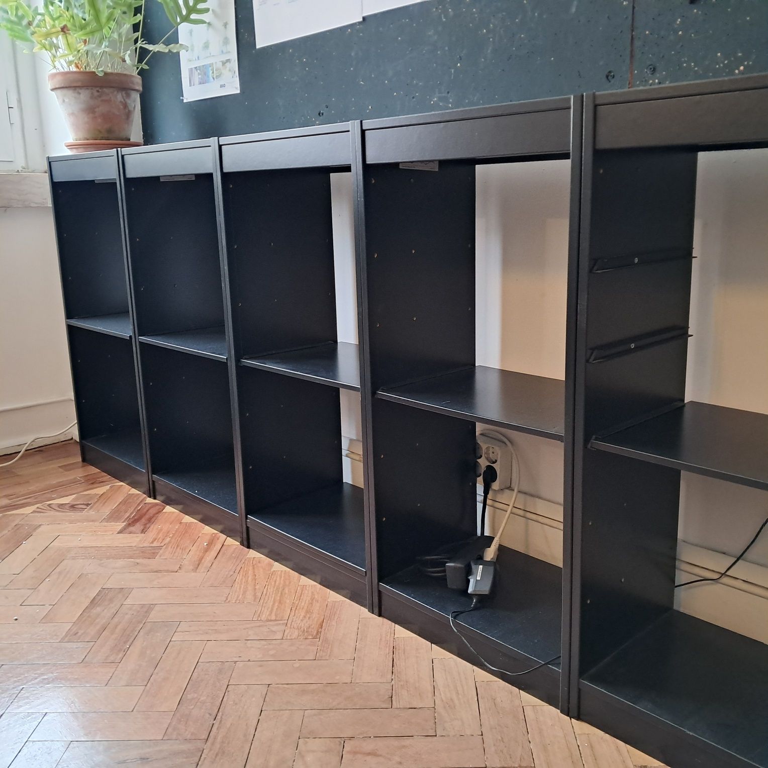 Estante/Móvel Ikea Triofast