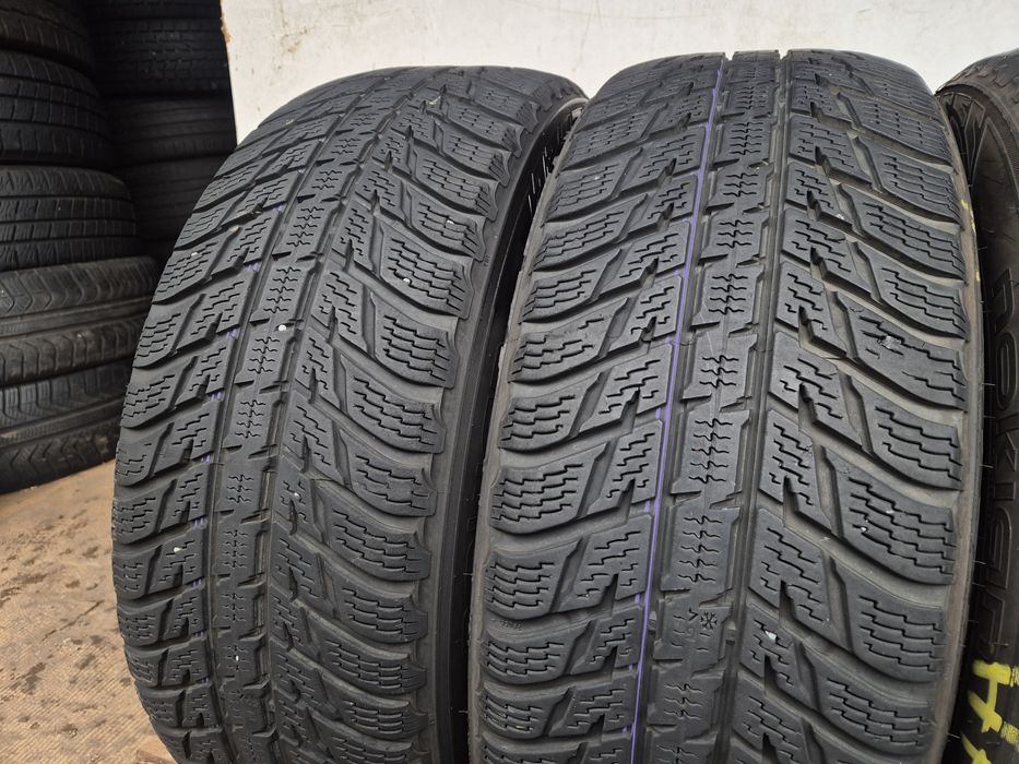 Шини 215/60/17, Nokian