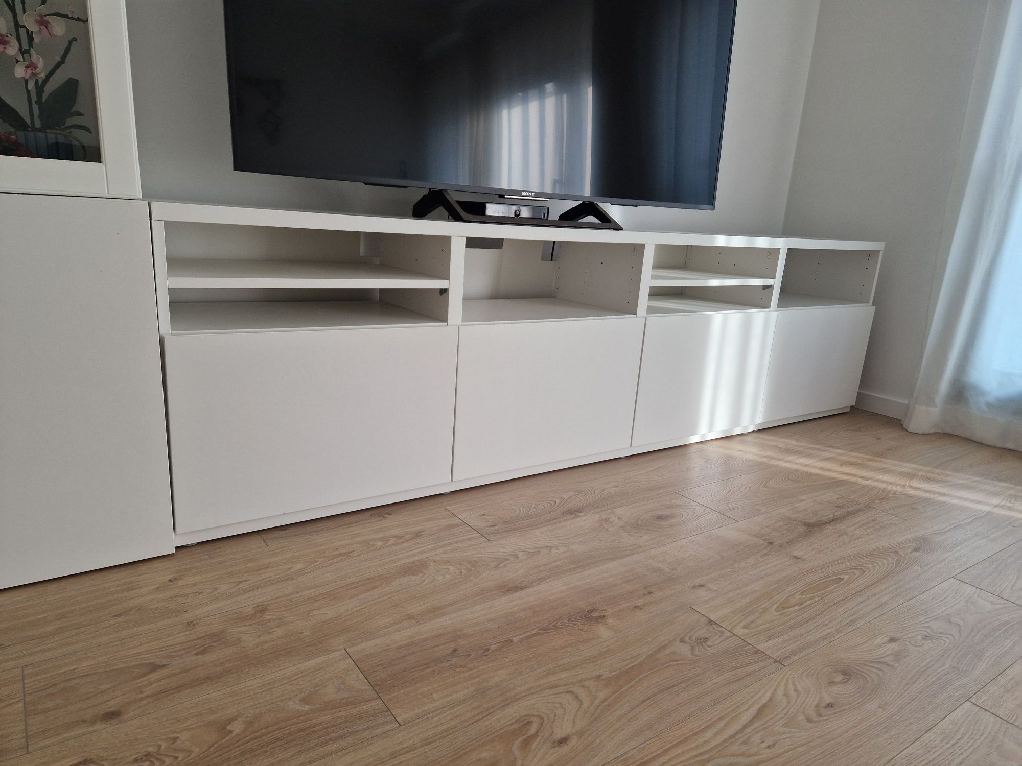 Móveis Besta Ikea