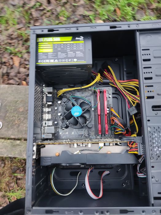 Игровой ПК i5 8400 6 ядер 1080ti 16 ддр4 ссд 256 тихий и холодный