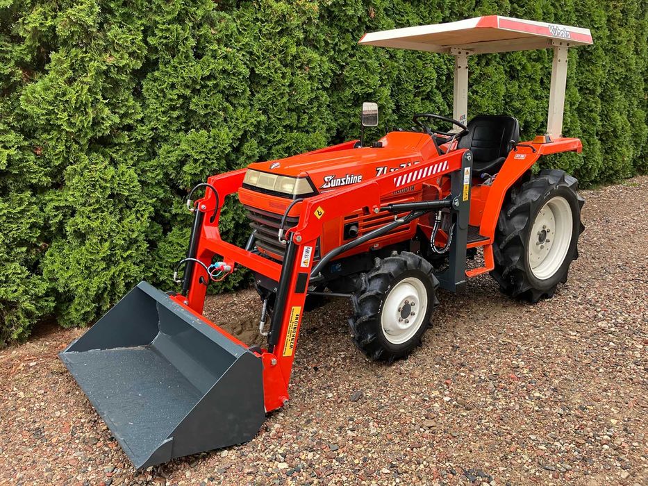 Mini Traktor Kubota L1 215 Rewers Wspomaganie Ładowacz Tur Ogrodniczy