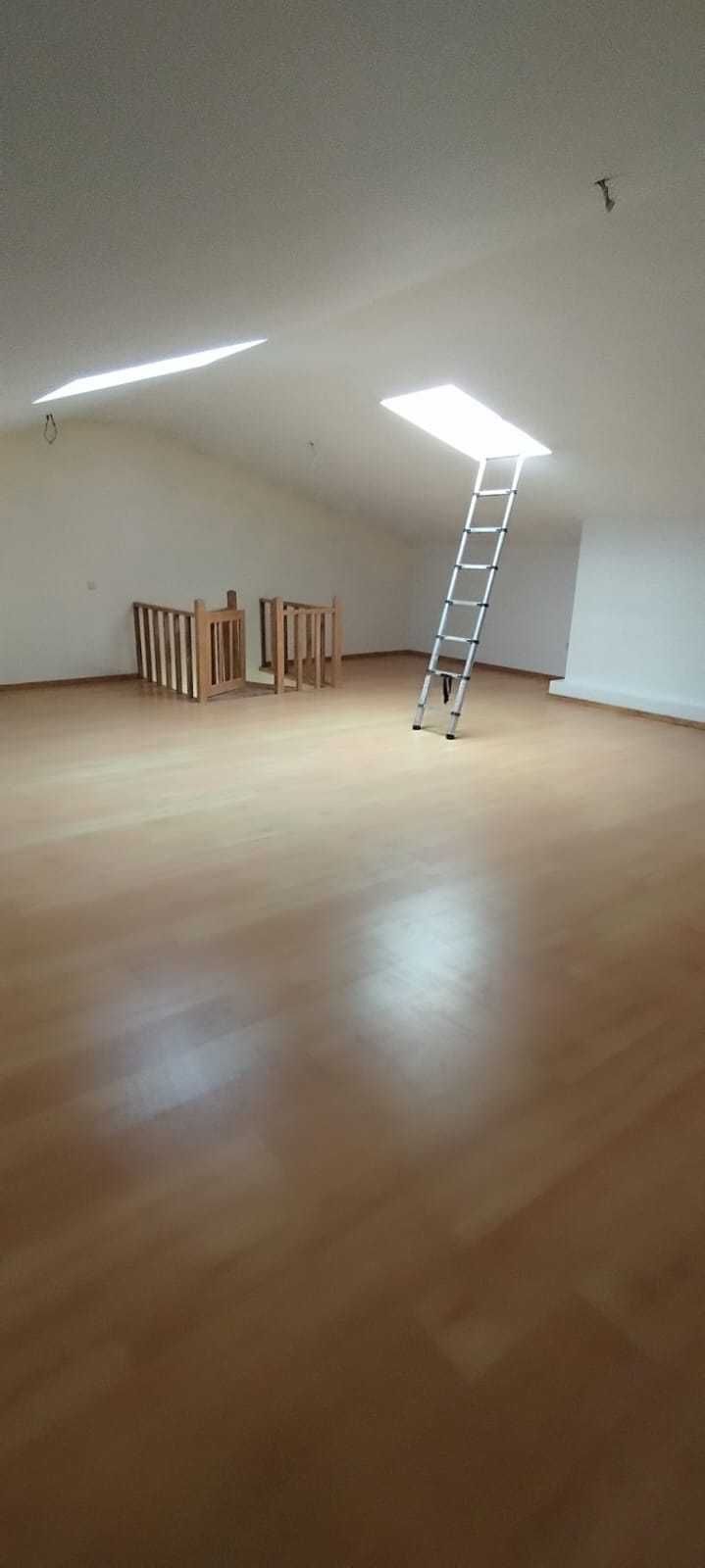 Andar moradia T3 com chalé