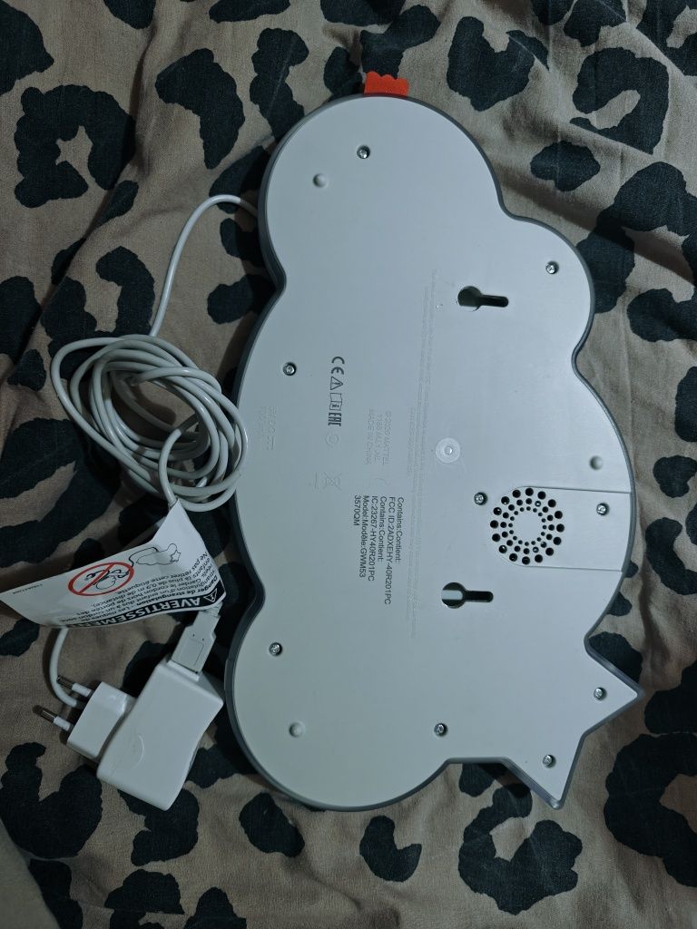 Chmurka Lumalou Fisher Price, uspakajacz z aplikacją, zegarek, rutyna
