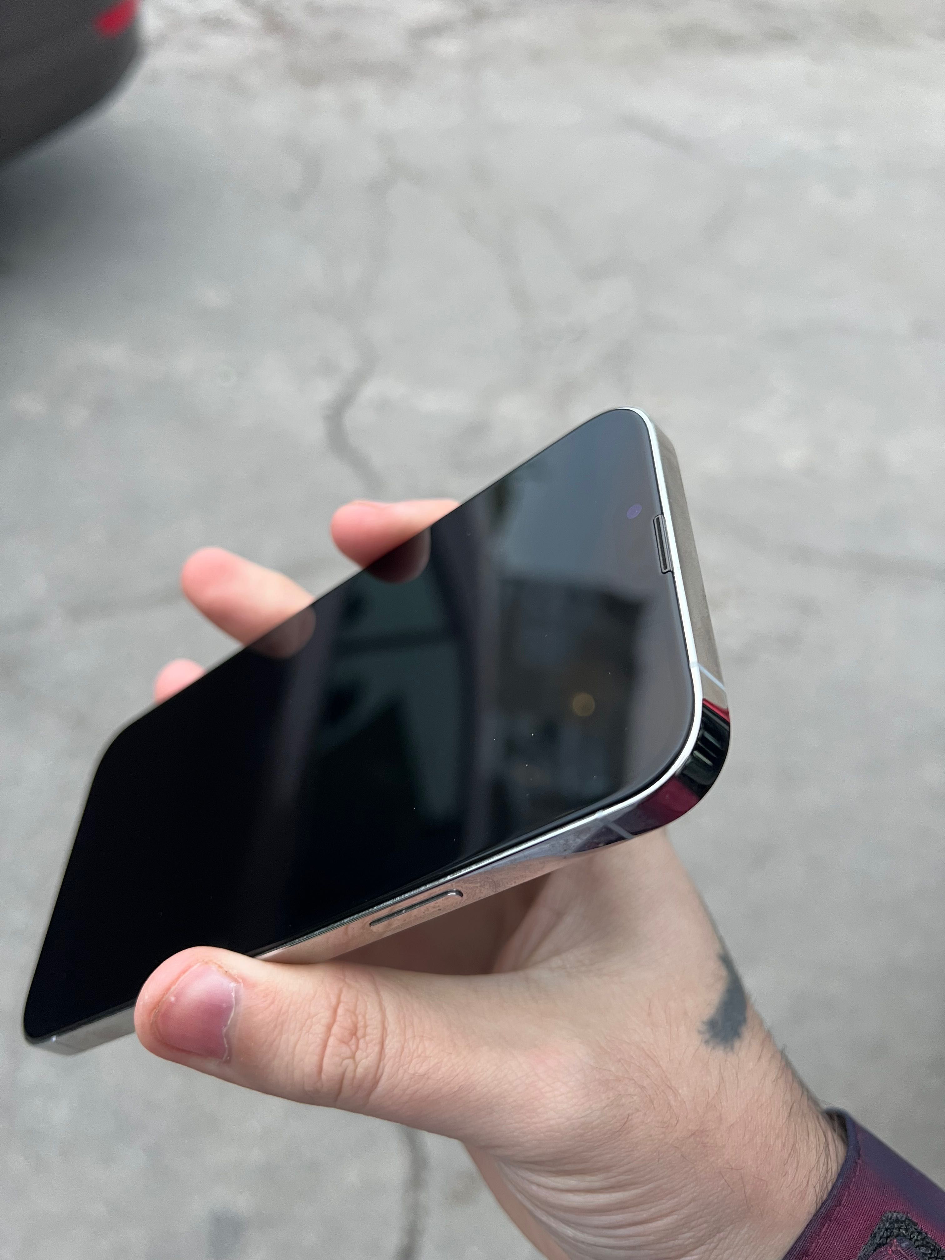 iPhone 13 Pro Max Neverlock