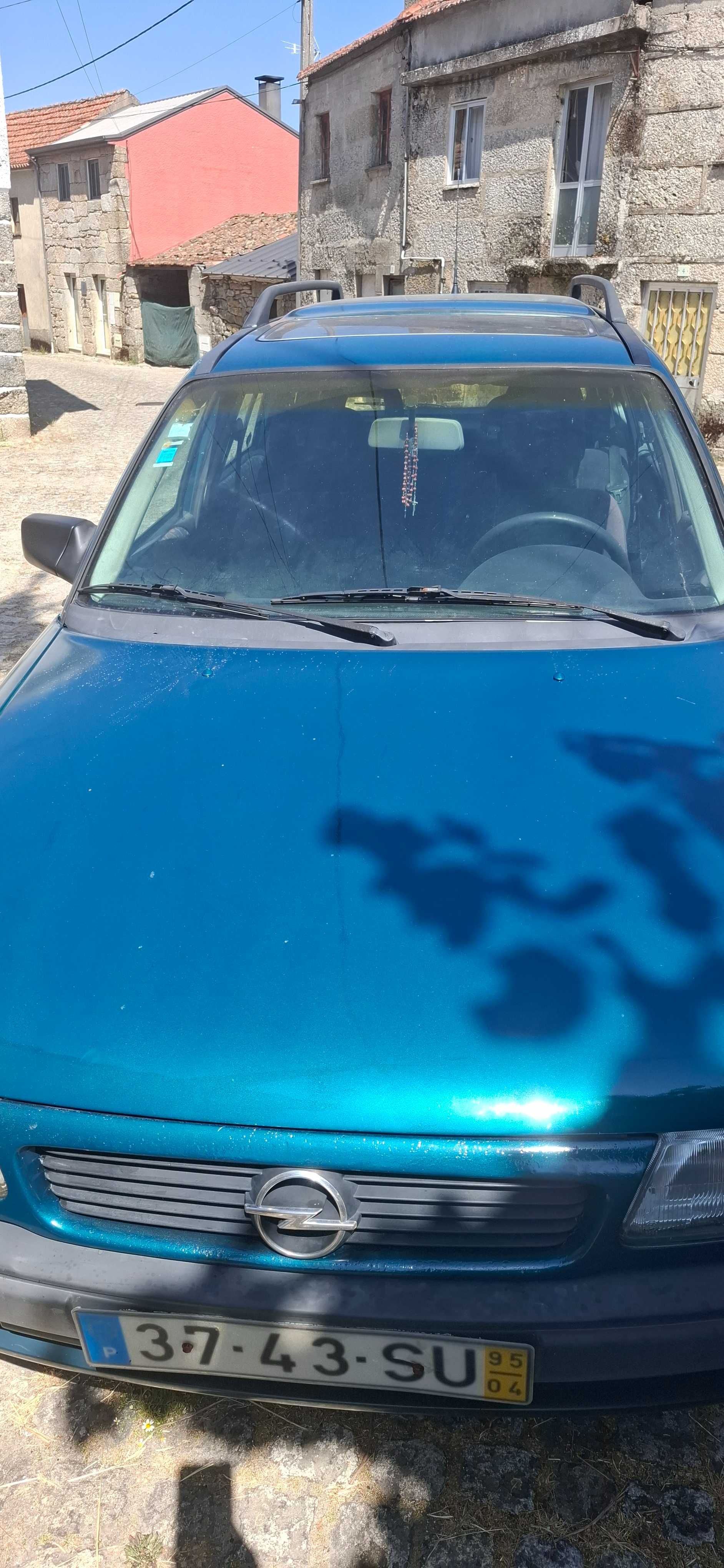 Opel Astra ano .