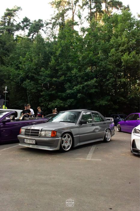 Mercedes 190E W201 1.8B Manual 5B