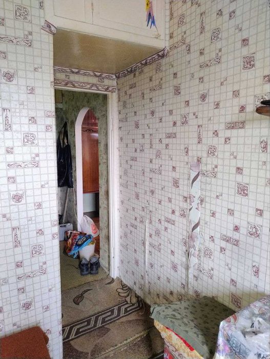 Сдам  1-ю квартиру ,правый берег по ул.Днепровское шосе,5 этаж.