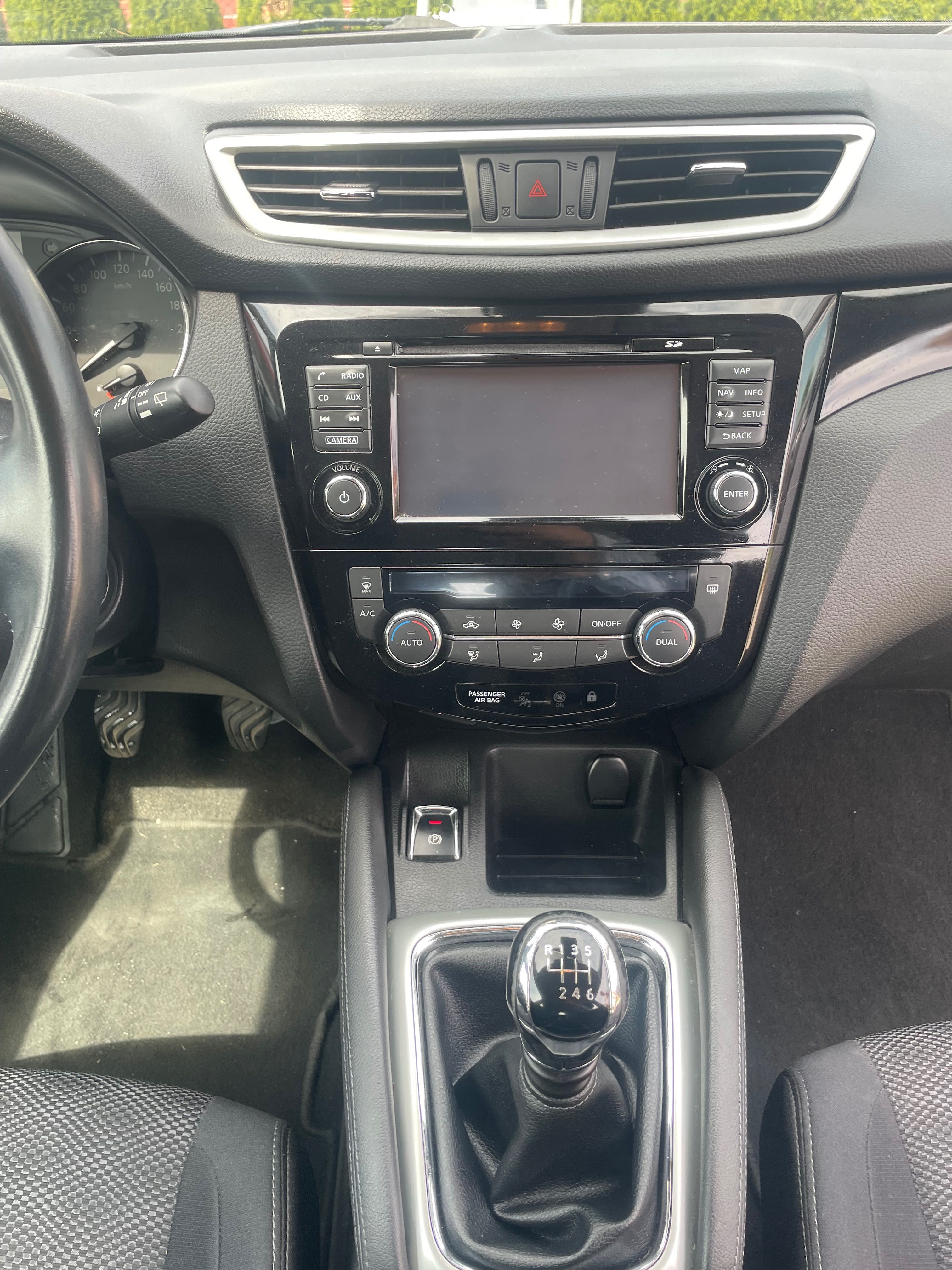 Nissan qashqai 1.2 benzyna Tekna