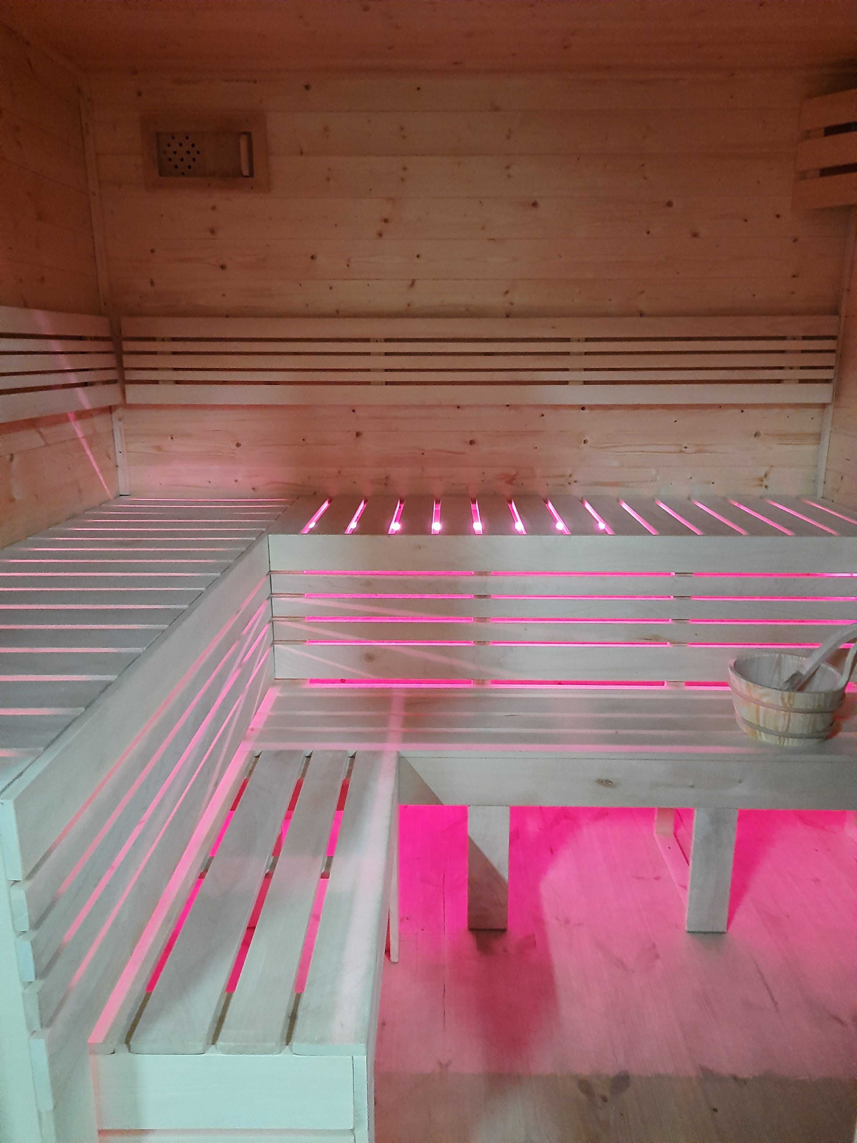 Sauna ogrodowa z przedsionkiem