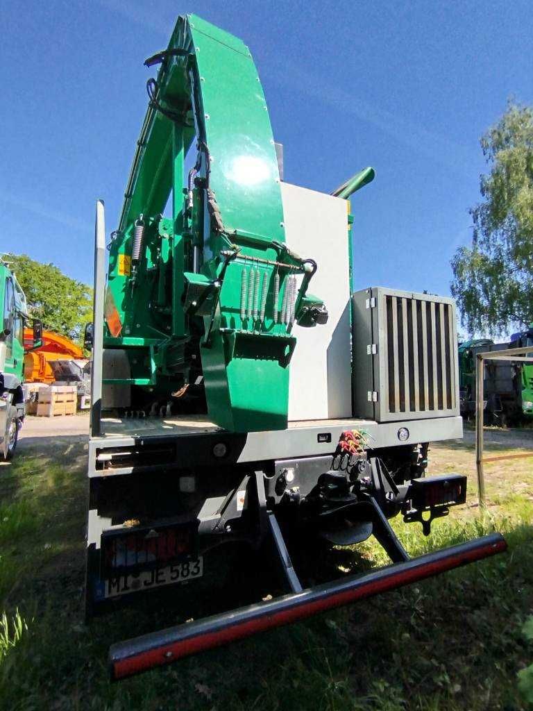 Rębak maszyna do drewna ROZDRABNIACZ chipper | JENZ HEM 583 R-Truck |