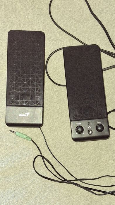 Колонки  Genius для комп'ютера