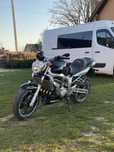 В продажі Yamaha fz6 fazer по низу з переоформлення
