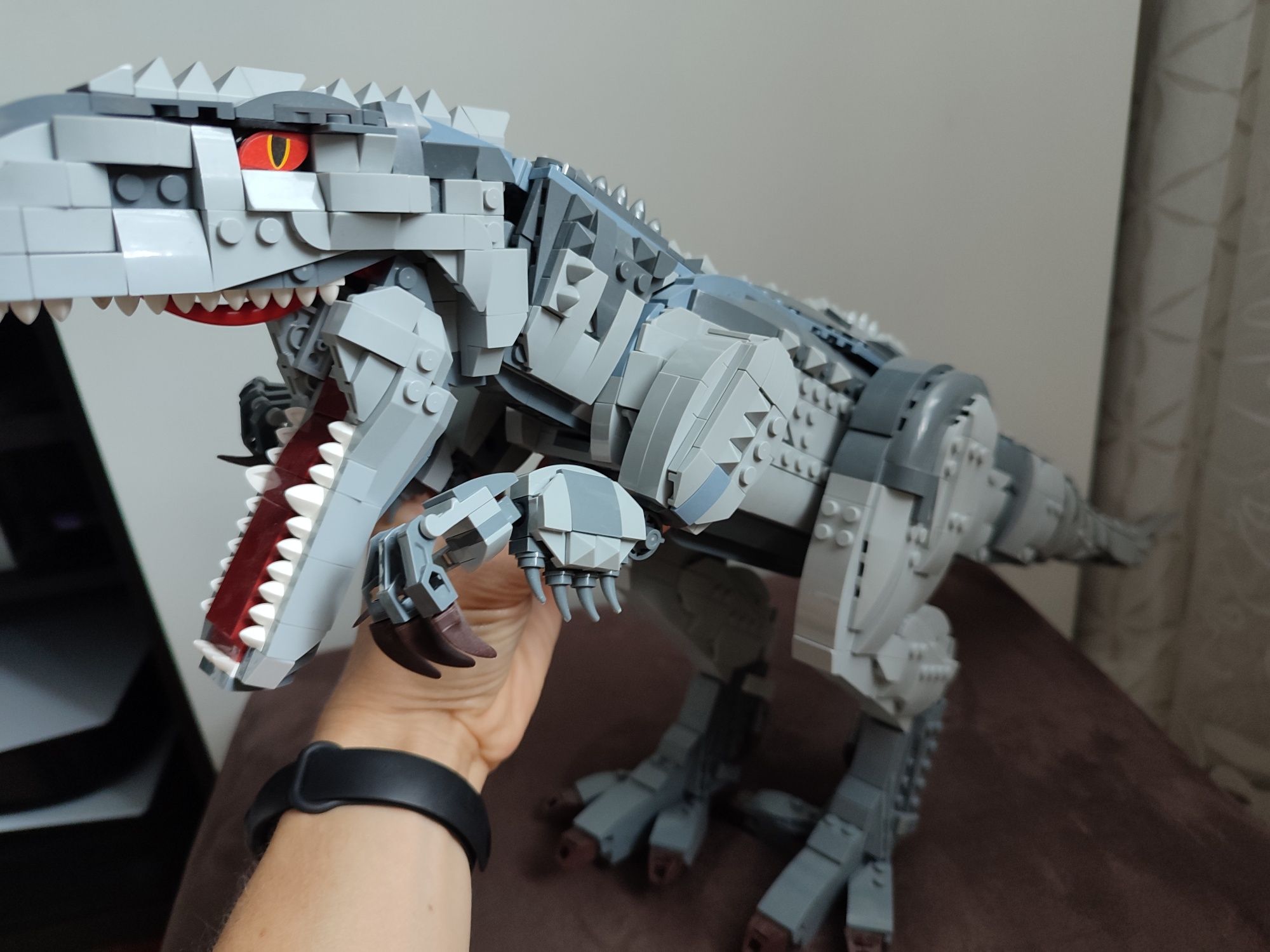 Indominus Rex klocki kompatybilne z lego