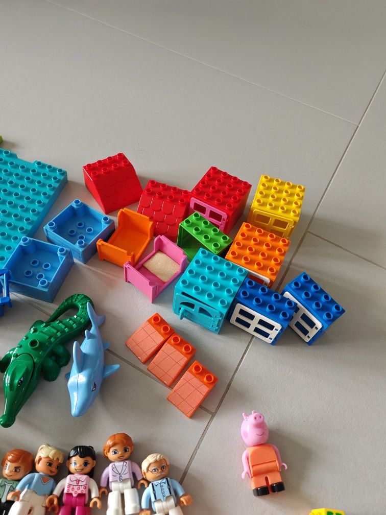 Wielki zestaw Lego duplo ludziki zwierzątka tor