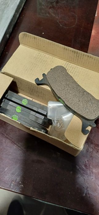 Колодки тормозные задние BCYC2648Z Mazda
Автозапчастина