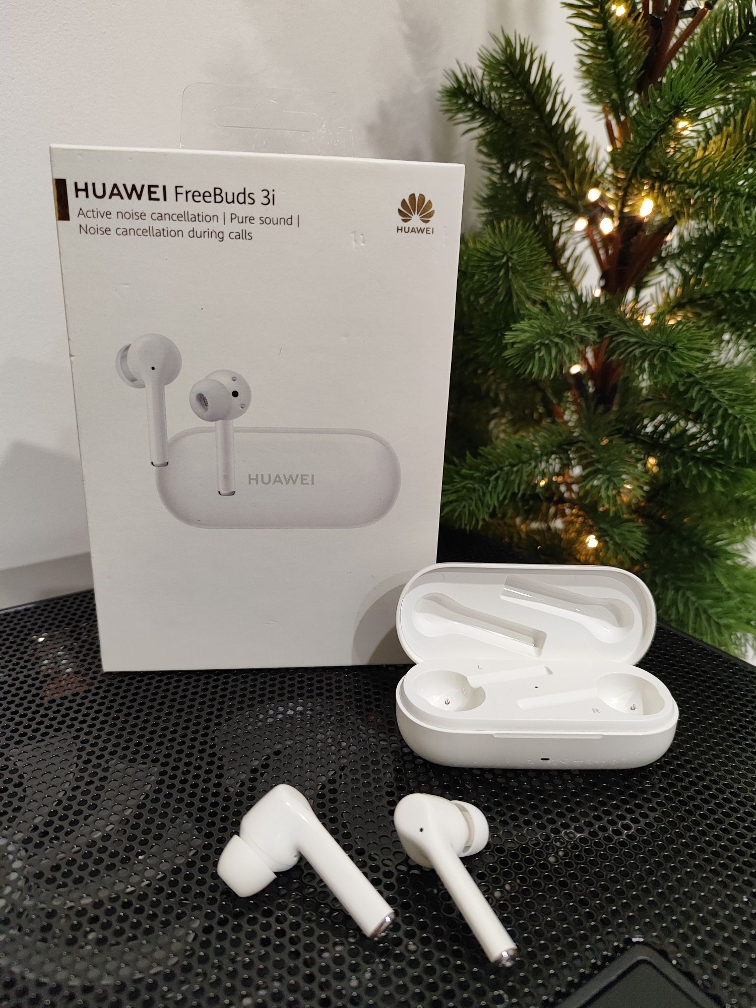 Продам навушники huawei freebuds 3і white