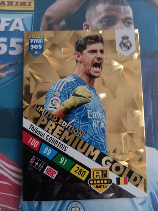 Karty panini FIFA 365 limited edition premium gold
