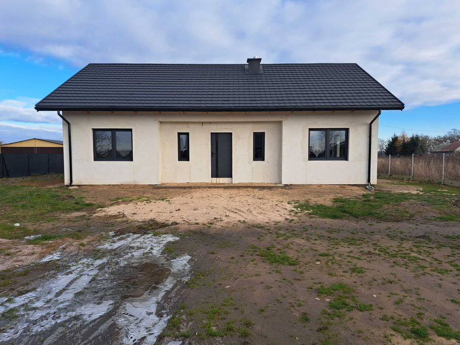 Dom wolnostojący w spokojnej okolicy – idealny dla Twojej rodziny