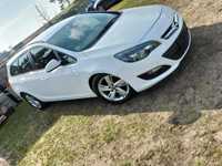 Sprzedam Opel Astra j Sports Tourer