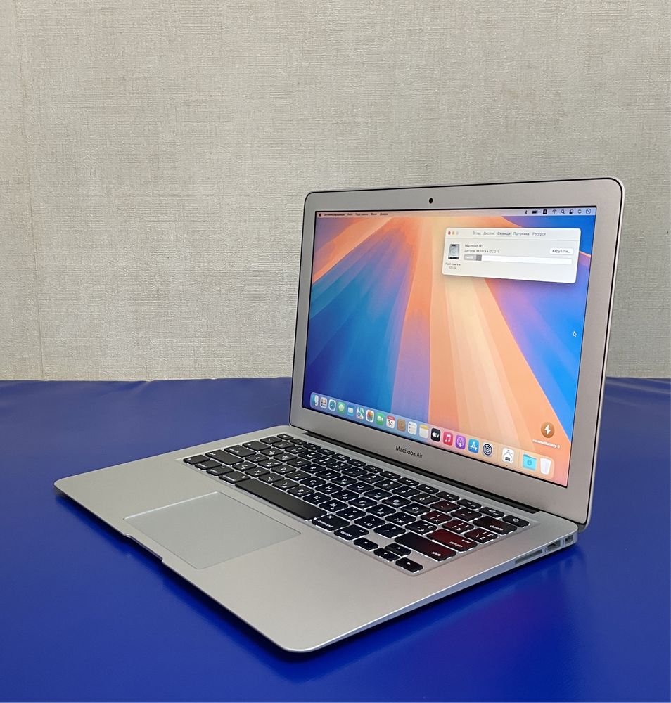 MacBook Air 13 2015 core i5 4ram  128Gb