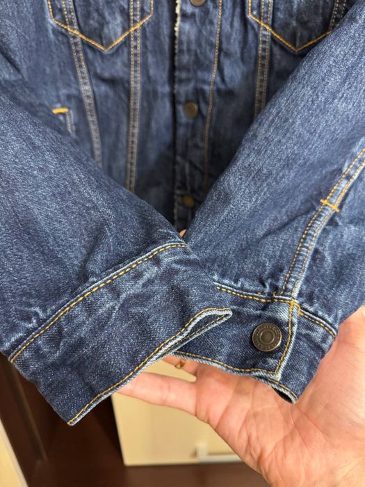 Шерпа Levis, Carhartt джинсова куртка