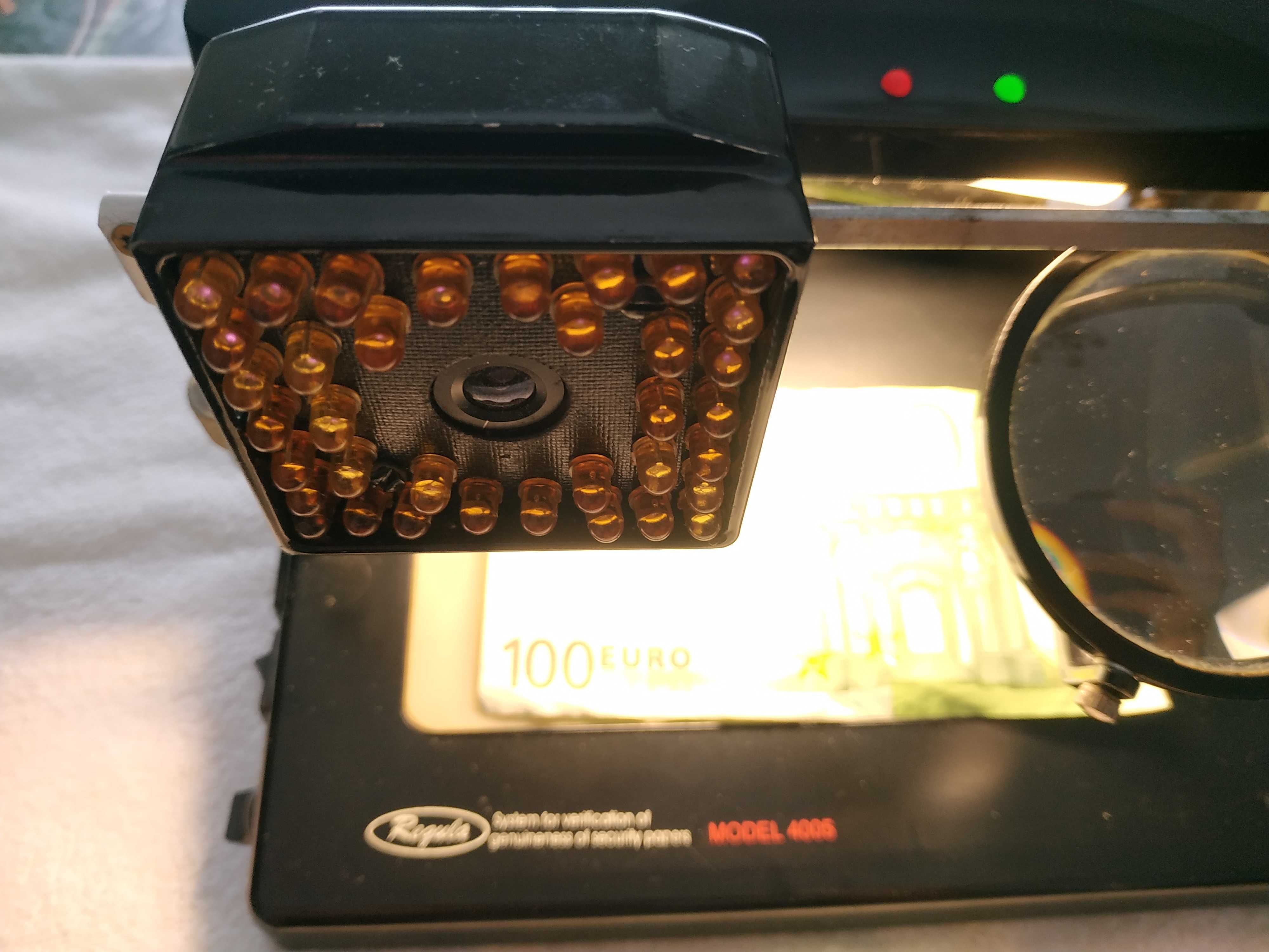 Máquina para Notafilia -Estudo e análisa, luz negra, câmera, lupas etc