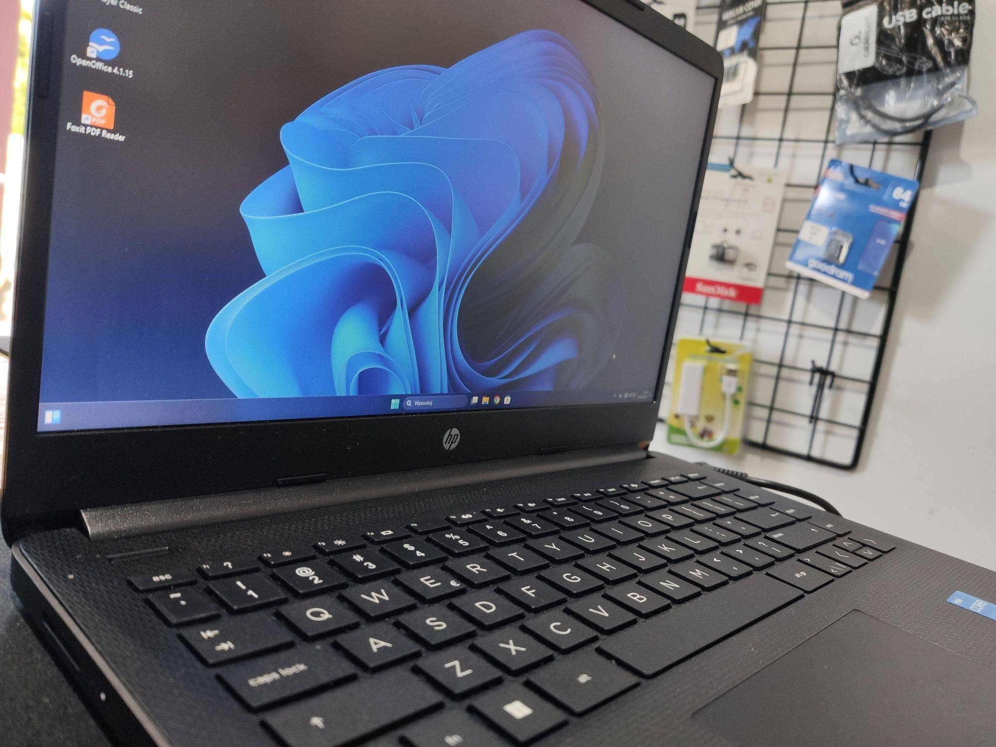 Laptop ultrabook HP 14" Intel 11Gen NvME po firmie